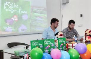 Agenda Ocio - Jaime Pedrero recibe un baño de cariño en la presentación de ‘Raluka, la bruja de las flores’